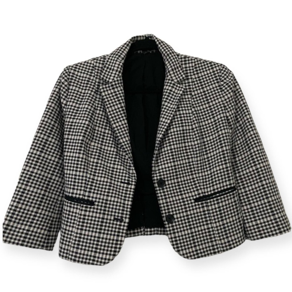 Express Plaid Houndstooth Blazer Cropped
Jacket Size 4 Like New
